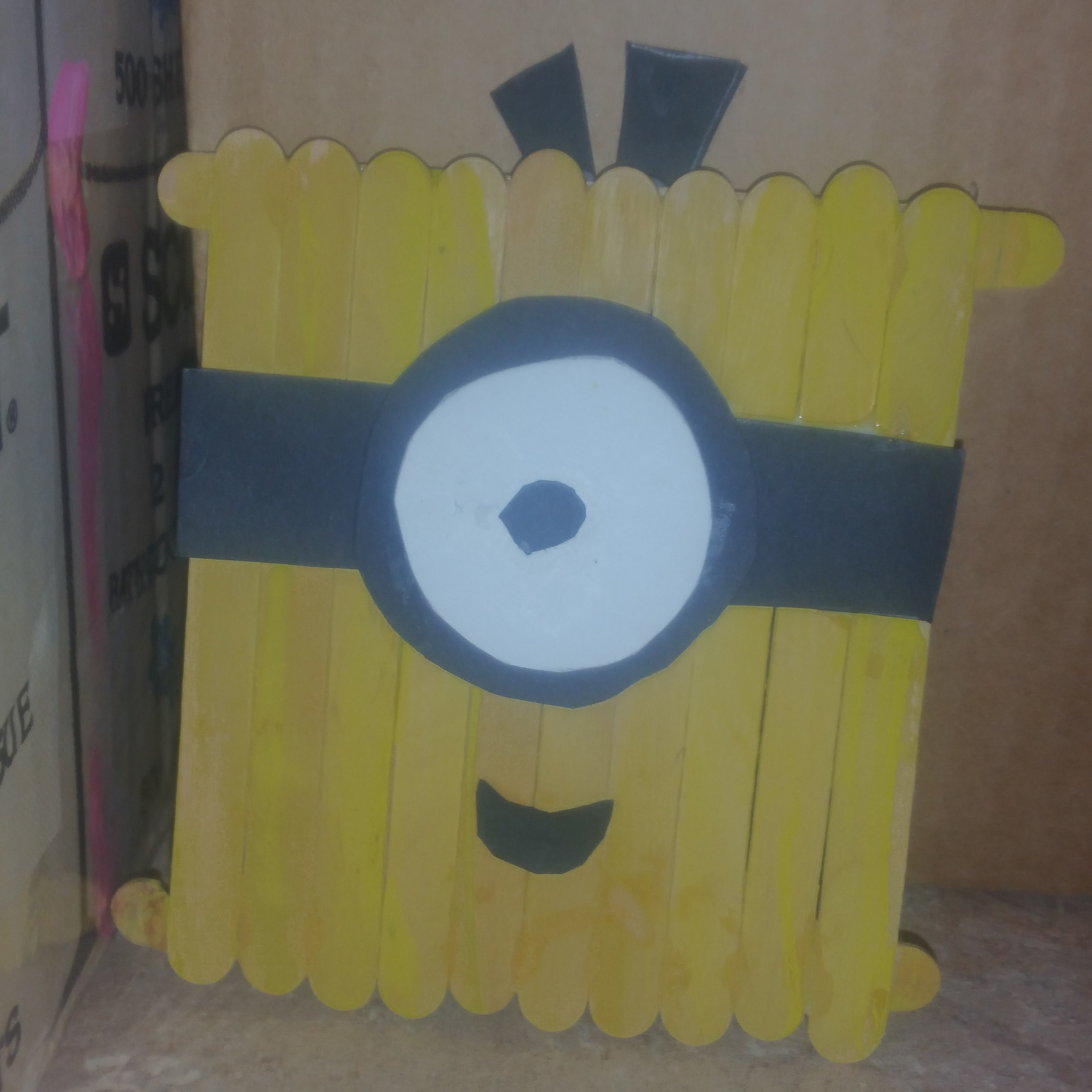 Popsicle stick Minion