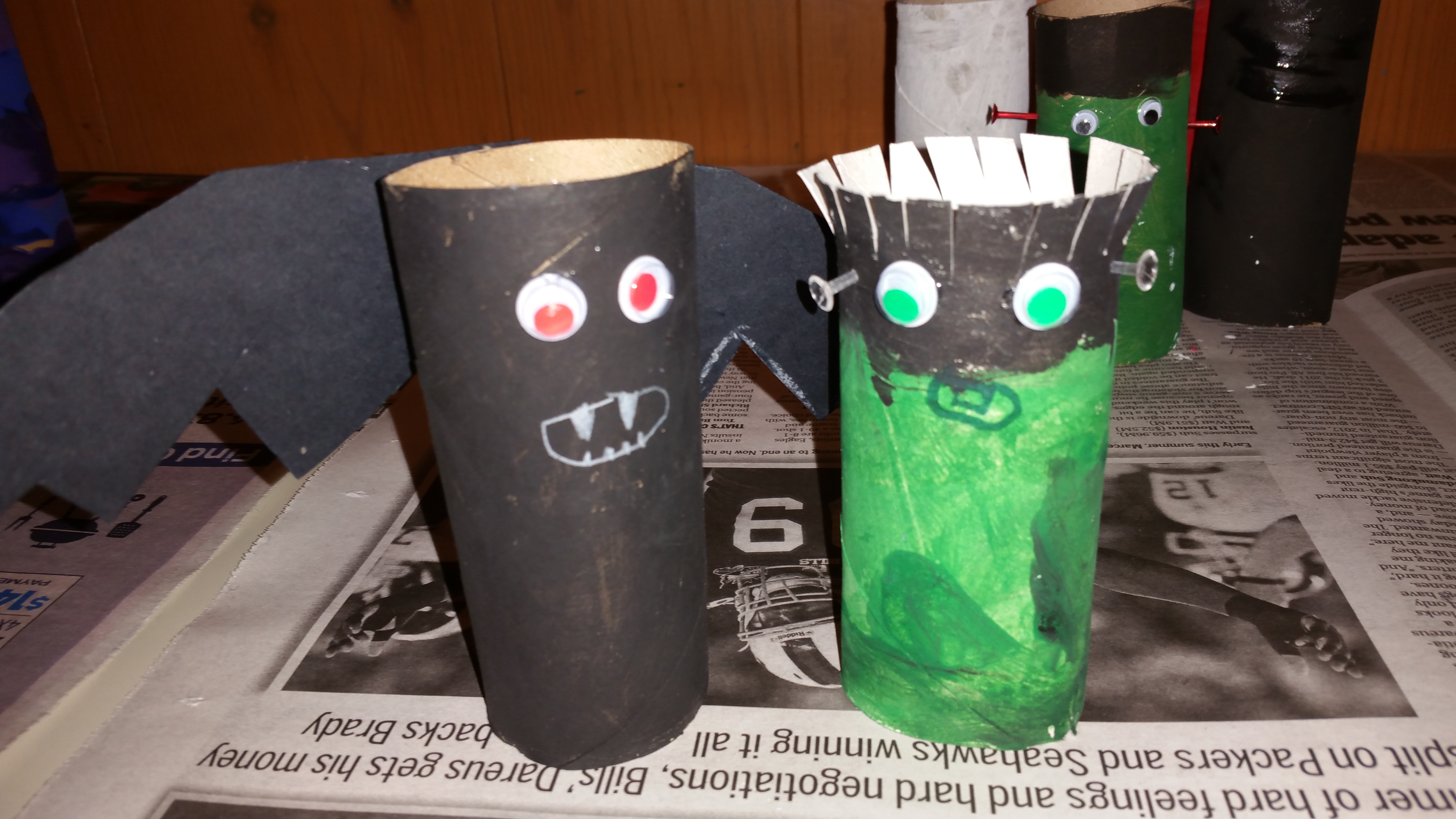 toilet paper roll creatures
